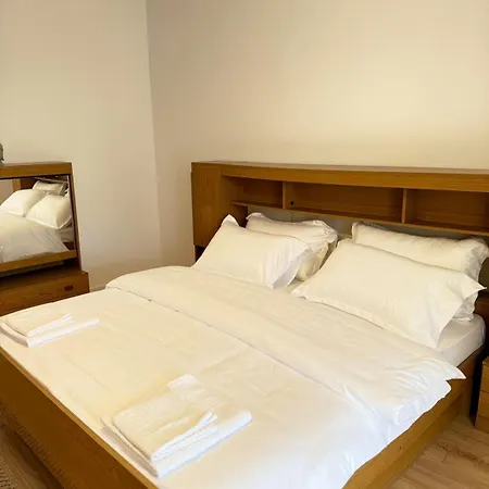 Apartman S & J Central *
