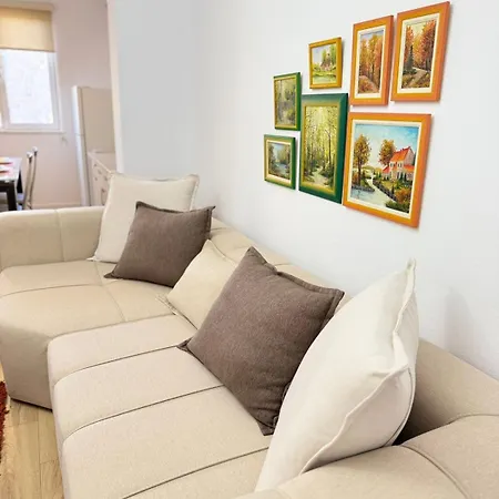 Apartment S & J Central *