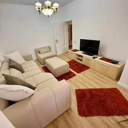 S & J Central Apartment Tirana