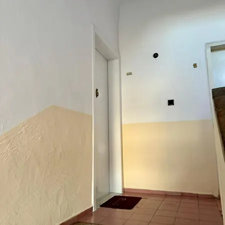 Apartment S & J Central Tirana